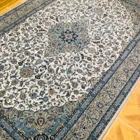 دو تا فرش ۶ متری