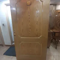 درب ورودی واحد آپارتمان