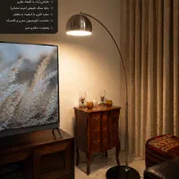 آباژور ایستاده