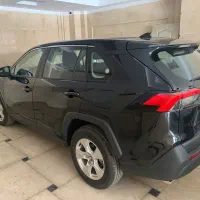 خودرو rav4 تک دیفرانسیل ۲ لیتر
