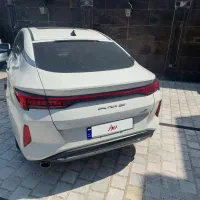 کی ام سی j7