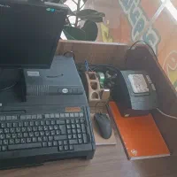 به یک نیرو خانوم  نیازمندیم فست فود