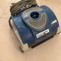 جارو برقی رباتی استخر