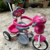 سه چرخه کودک و اسکوتر