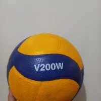 توپ والیبال mikasa v200w اصل