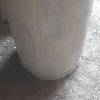 یک عدد بشکه پلاستیکی ۲۰۰ لتر