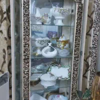 بوفه و ساعت