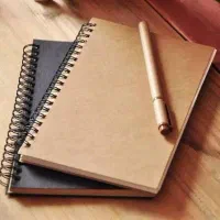 تکنسین خانم برای کارهای تبلیغاتی
