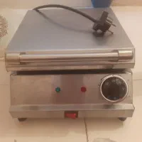 اسنک پز و تستر نان صنعتی و چدن پیتزا