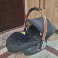 کریر و صندلی غذا در حد نو