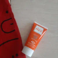ضدآفتاب و شومیز