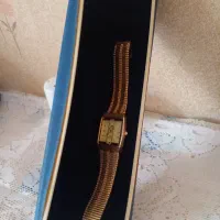 ساعت قدیمی وخوب وسالم   بند طلایی ومحکم
