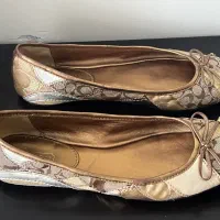 کفش کالج coach اورجینال سایز ۳۸ ۳۹