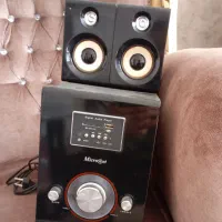 اسپیکر خانگی
