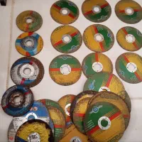 تعدادی صفحه چرخ سنگ دونه ای ۲۰ تومن