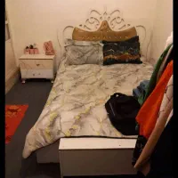 تخت خواب با تشک ودراور باکس جلو تخت وپاتختی