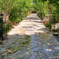 اجاره-باغ-داخل-شهر