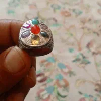 انگشتر نقره هفت نگینه