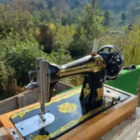 چرخ خیاطی قدیمی