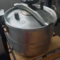 زودپز کارکرده ۶ لیتری