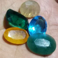سنگ جواهری