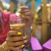 کاشت ناخن فقط ۴۵۰ تومن با بهترین ارائه کار