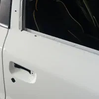 درب سمندمعمولی جلو سمت راست