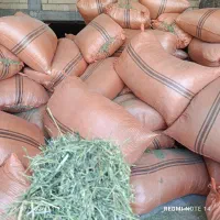 یونجه  درجه یک  گونی شده