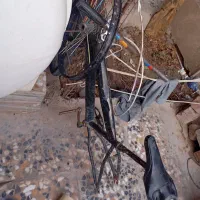 دوچرخه لطفاً آگهی را بخوانید