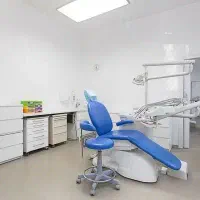 حسابدار کلینیک دندانپزشکی