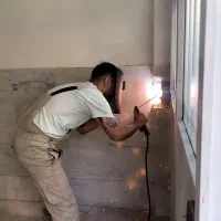 نصب انواع قفل برقی ،کله گاوی،جک، آرامبند،اکسس