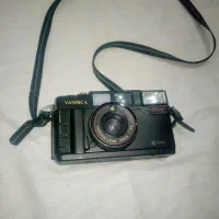 دوربین یاشیکا و فوجی