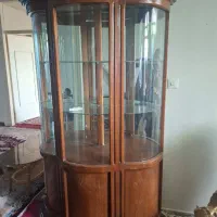 بوفه چوبی پشت اینه