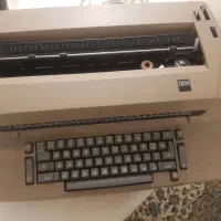 دستگاه تایپ برقی IBM