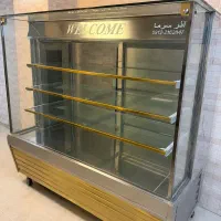 یخچال ویترینی فروشگاهی کاملا سالم و تمیز