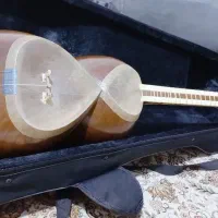 تار با مهر کاووسی