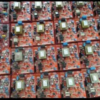 استخدام‌ تعمیر برد