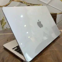 مک بوک M4