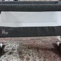 تخت کنار مادر مارک zooye