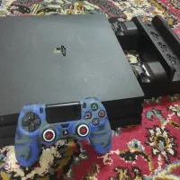 PS4 pro همراه با بازی