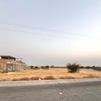 زمین انتهای سلامت نزدیک خیابان اصلی