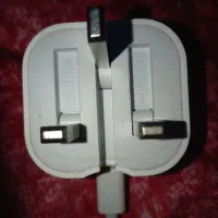 شارژرآیفون کابل و اداپتور 20وات همراه بایک هندزفری