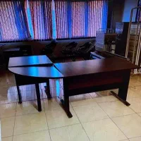 میز تحریر و مدیریتی با رویه شیشه 5 میل