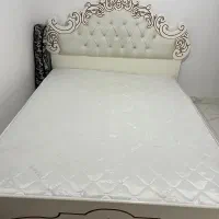 تخت خواب دو نفره در حد نو