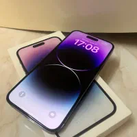 دو عدد ایفون ۱۳ نرمال و ۱۴ پرومکس