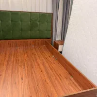 سرویس خواب کامل تخت دونفره میز آرایش دو عدد پاتختی