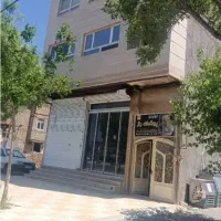 فروش خانه ویلایی با دو مغازه در قرچک