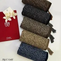 فروشنده خانم