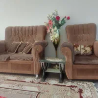 مبل 7نفره .میز غذا خوری.اینه و میز ارایش