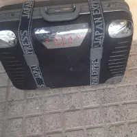 چمدان قدیمی